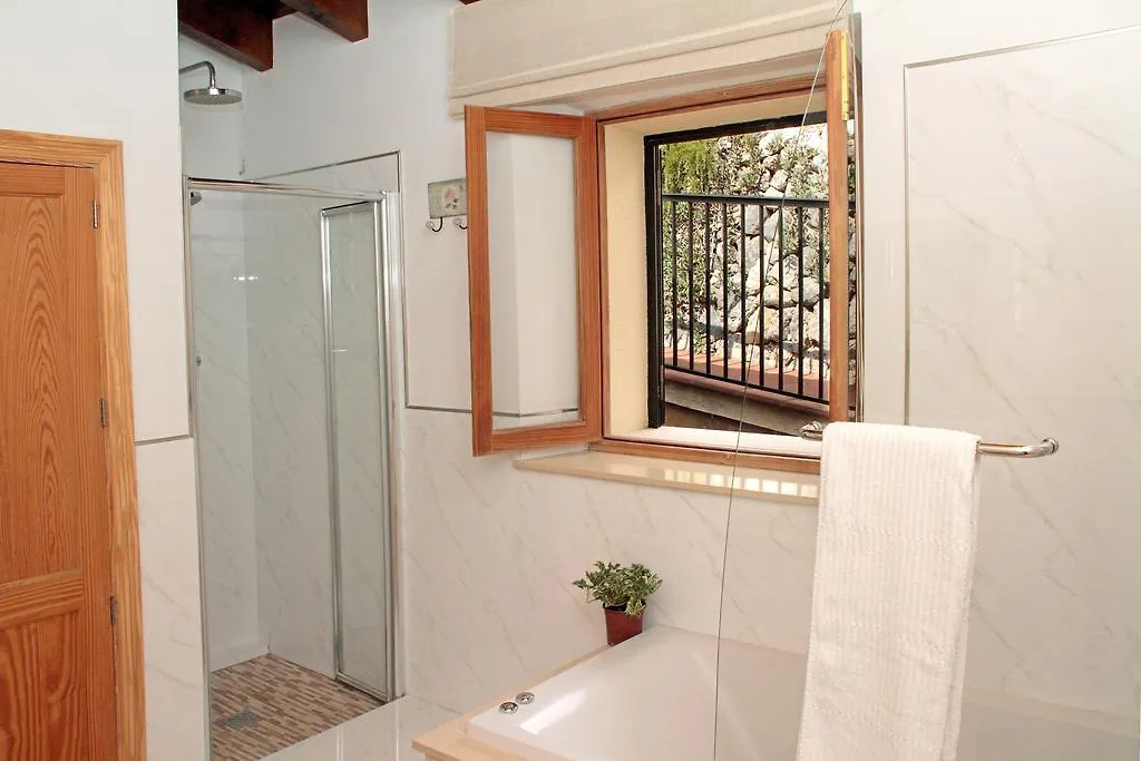 Villa Casa Bella Mirada Caimari 0*,  Spagna